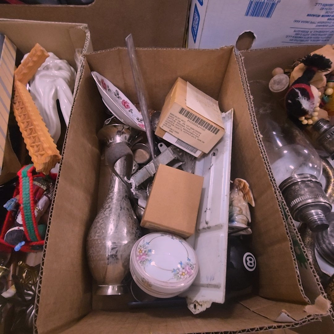box lot of miscellaneous Smalls