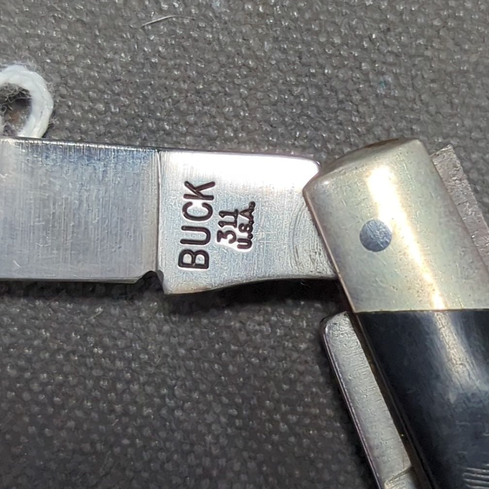 Buck 311 Folding Knife