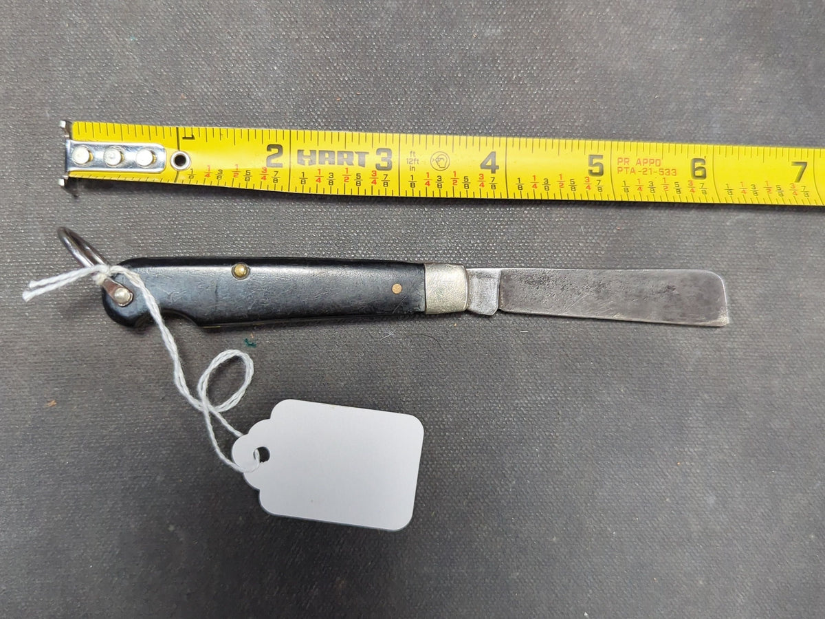 Camillus Folding Knife with Marlin Spike