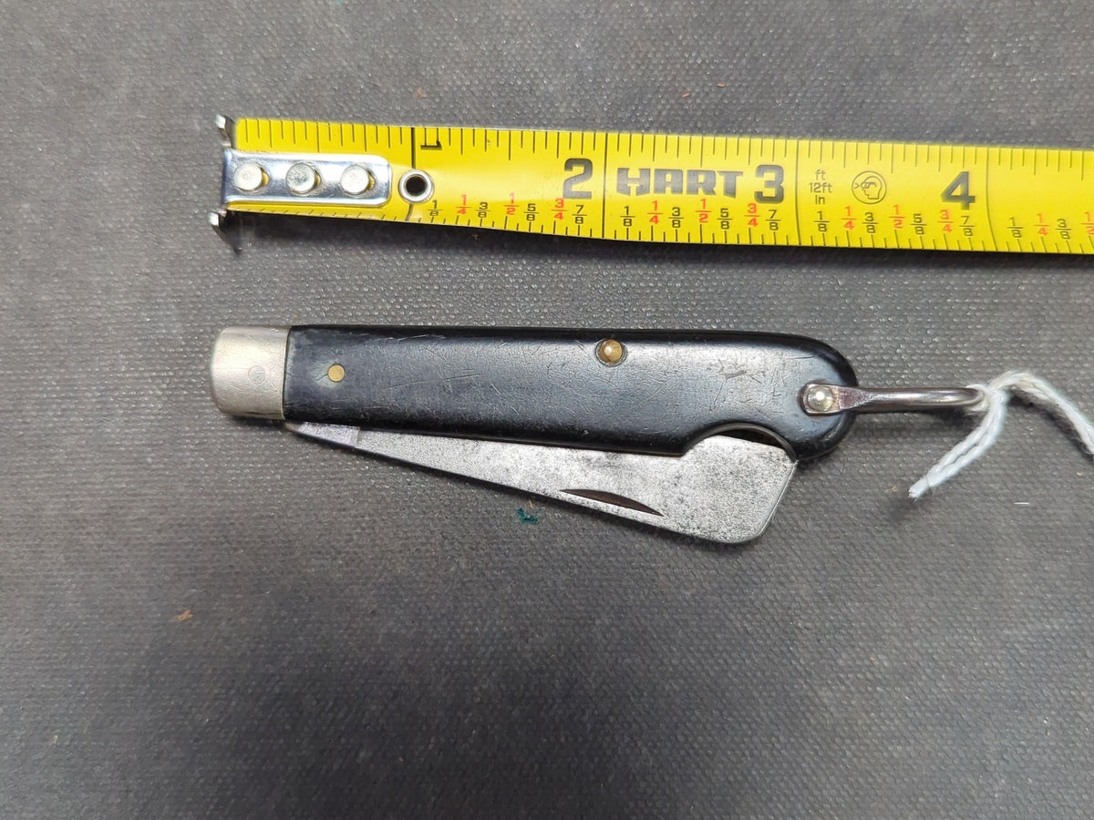 Camillus Folding Knife with Marlin Spike