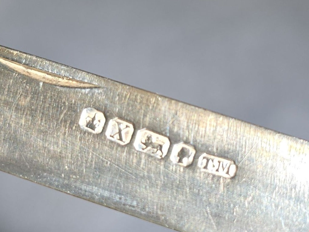Antique Sterling Silver and Mother-of-Pearl Folding Pocket Knife with Monogrammed Cartouche, Manufactured by Thomas Marples, Sheffield, England, 1865