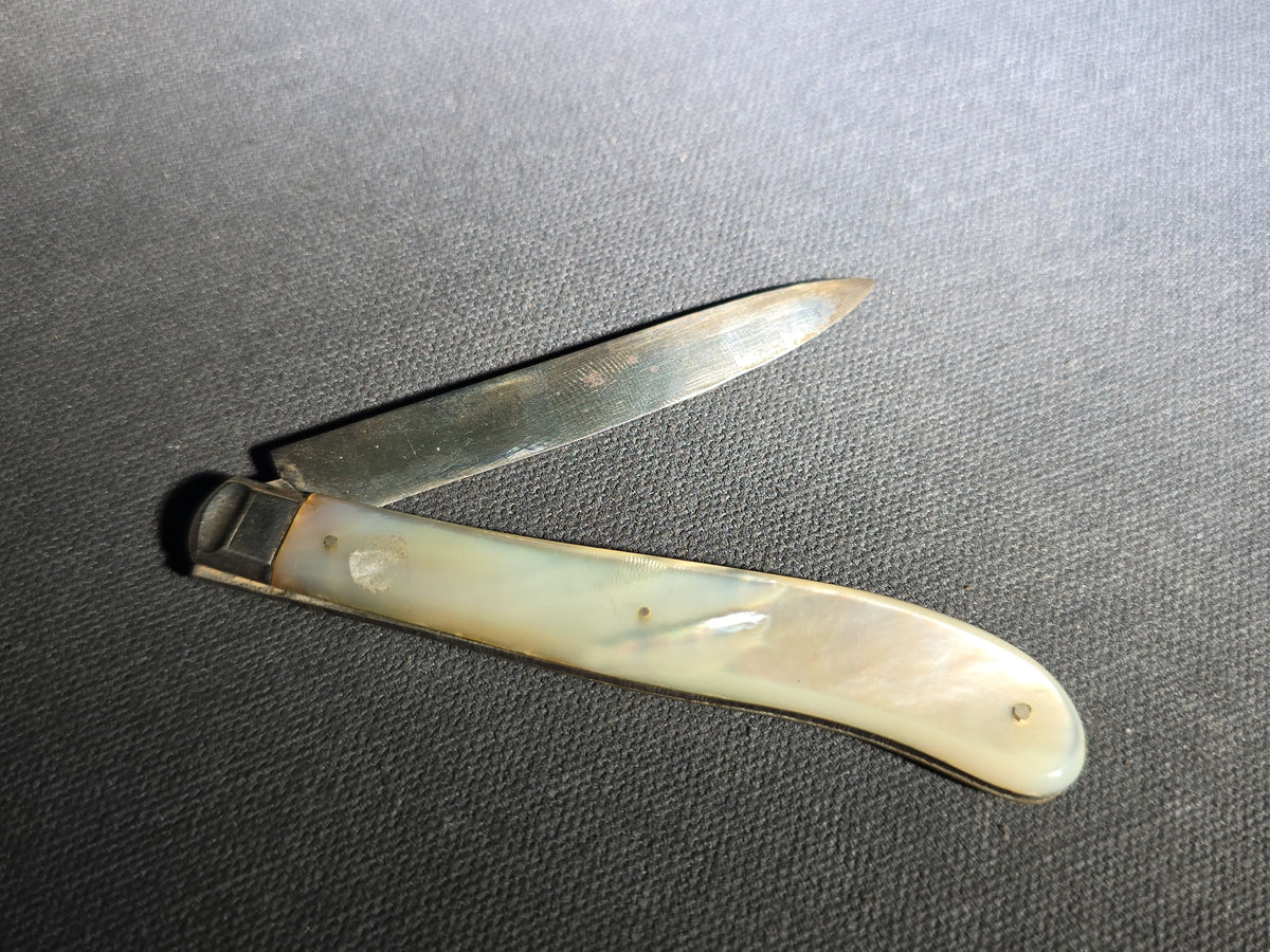 Antique Sterling Silver and Mother-of-Pearl Folding Pocket Knife with Sheffield Hallmarks, Manufactured by Thomas Marples, Sheffield, England, 1864
