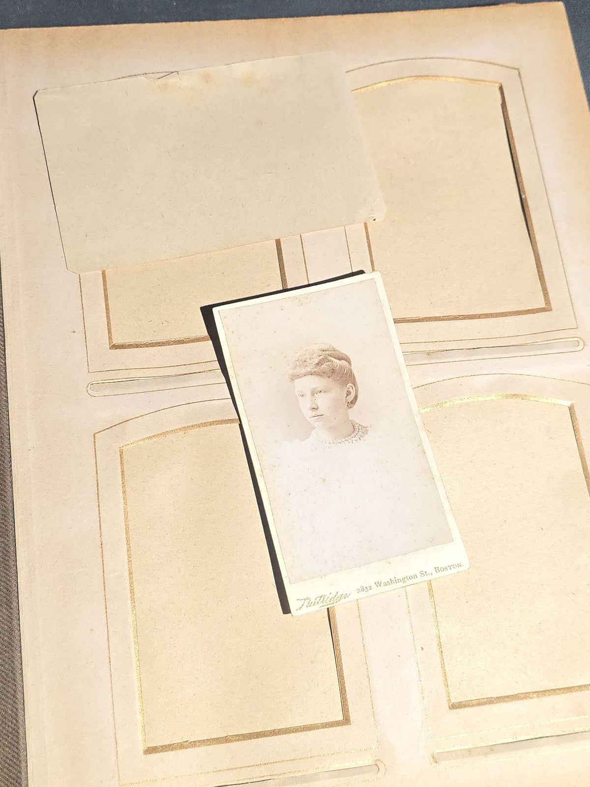 Antique Victorian Cabinet Card Photograph Album with Multiple Portraits, including Photographs by Jacoby of Minneapolis, Minnesota and Hastings of Newport, Rhode Island