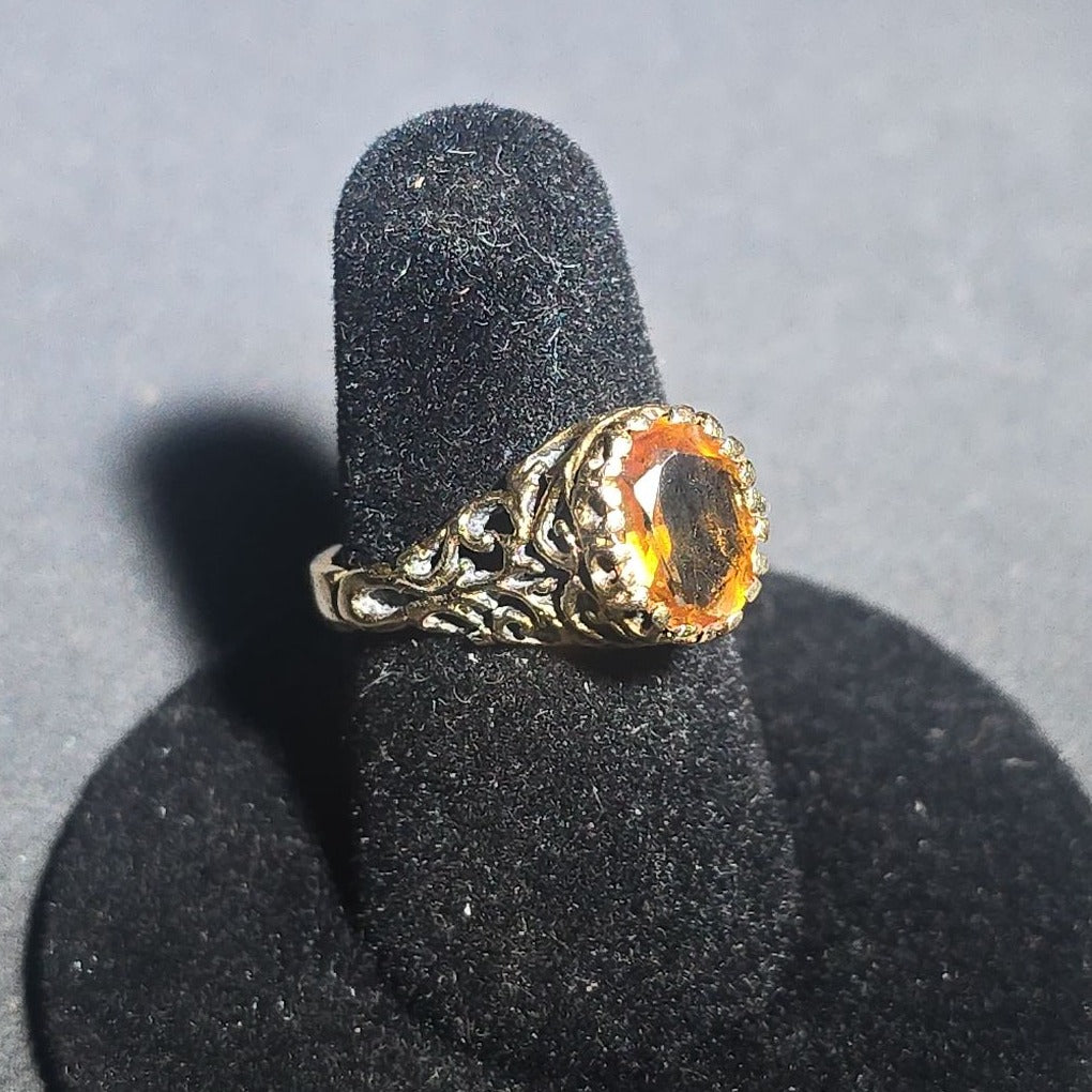 14K Gold Filigree Ring with Oval Citrine Stone, Marked "SD 14K"