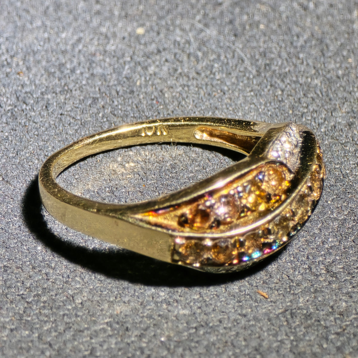 10K Gold Three-Row Swirl Design Diamond Ring