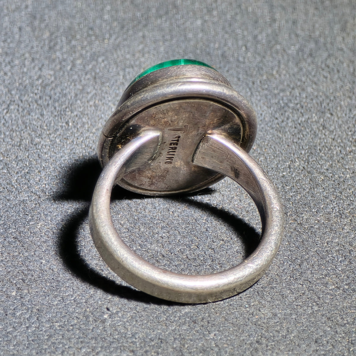 Vintage Sterling Silver Ring with Malachite Cabochon