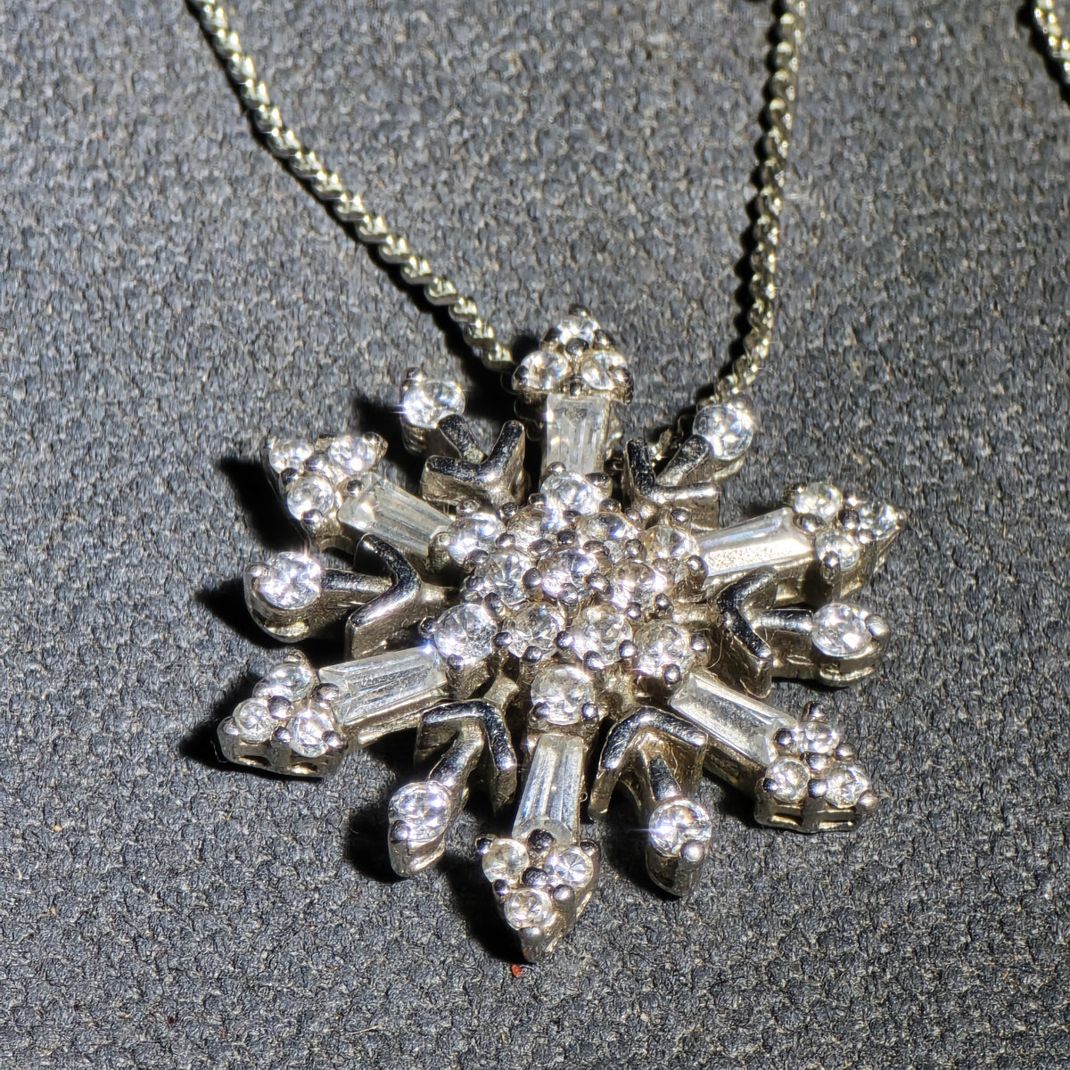 Vintage Sterling Silver Snowflake Pendant Necklace with Round and Baguette-Cut Clear Stones on Box Chain