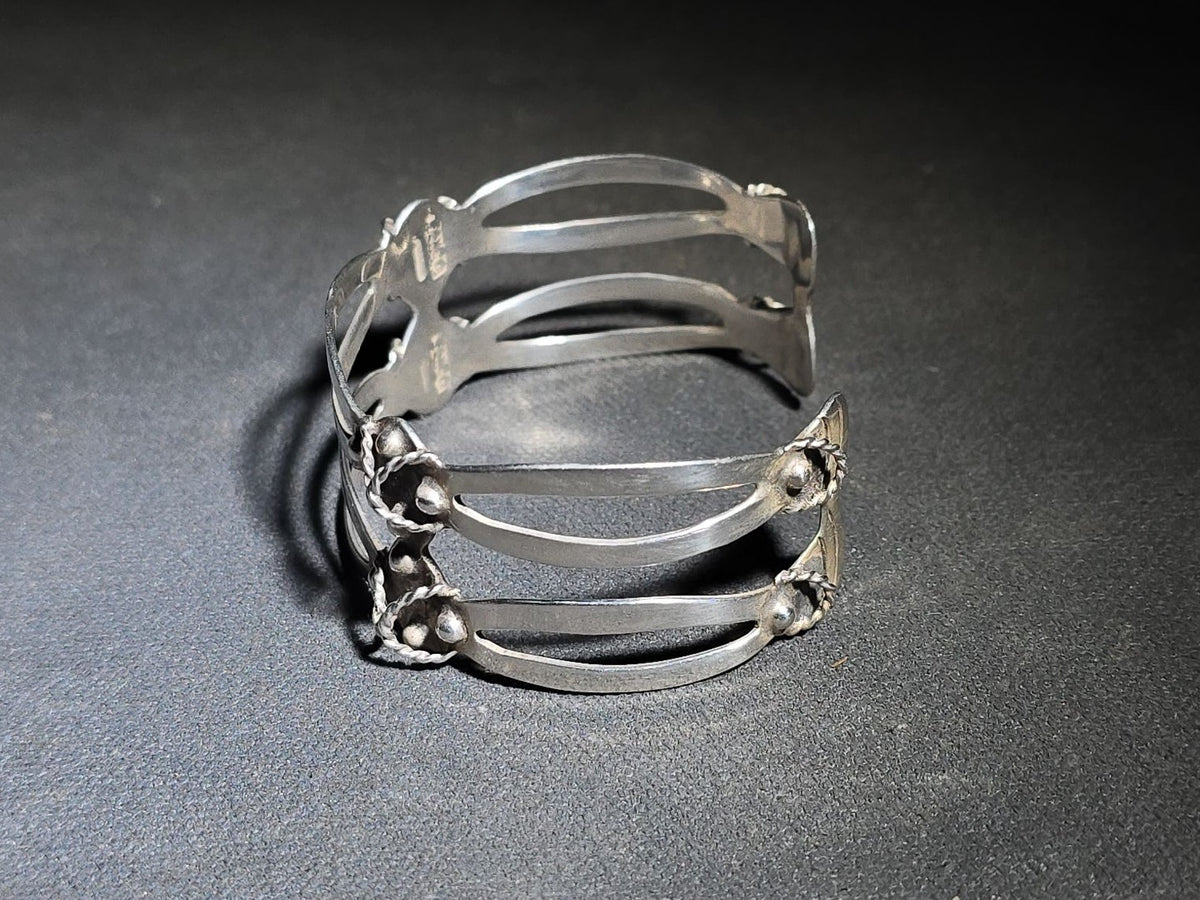 Vintage Taxco Sterling Silver Cuff Bracelet with Twisted Wire and Ball Accents