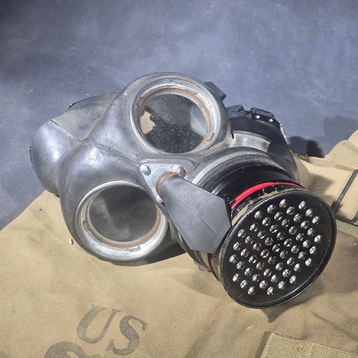 Antique U.S. Army Service Gas Mask Canvas Carry Bag, Circa 1921, with Anachronistic Gas Mask