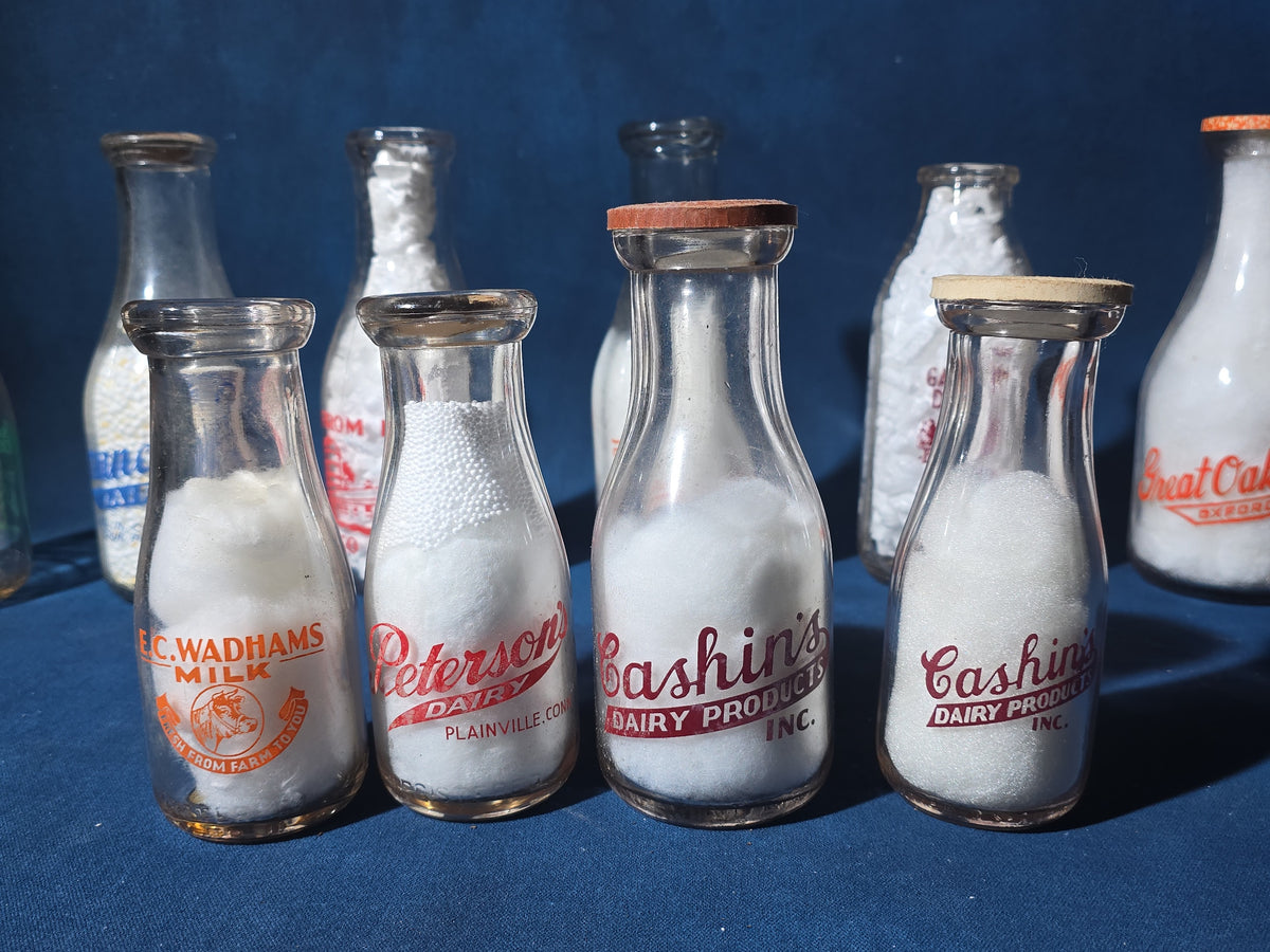 Grouping of 14 Vintage Printed Glass Dairy Milk Bottles including Brownell Bros., Price's Farms Dairy, Talcott View Farms, Cashin's, and Great Oak Farm