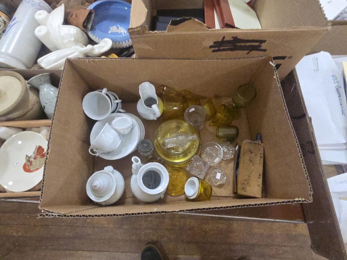 box lot of miscellaneous glass and porcelain