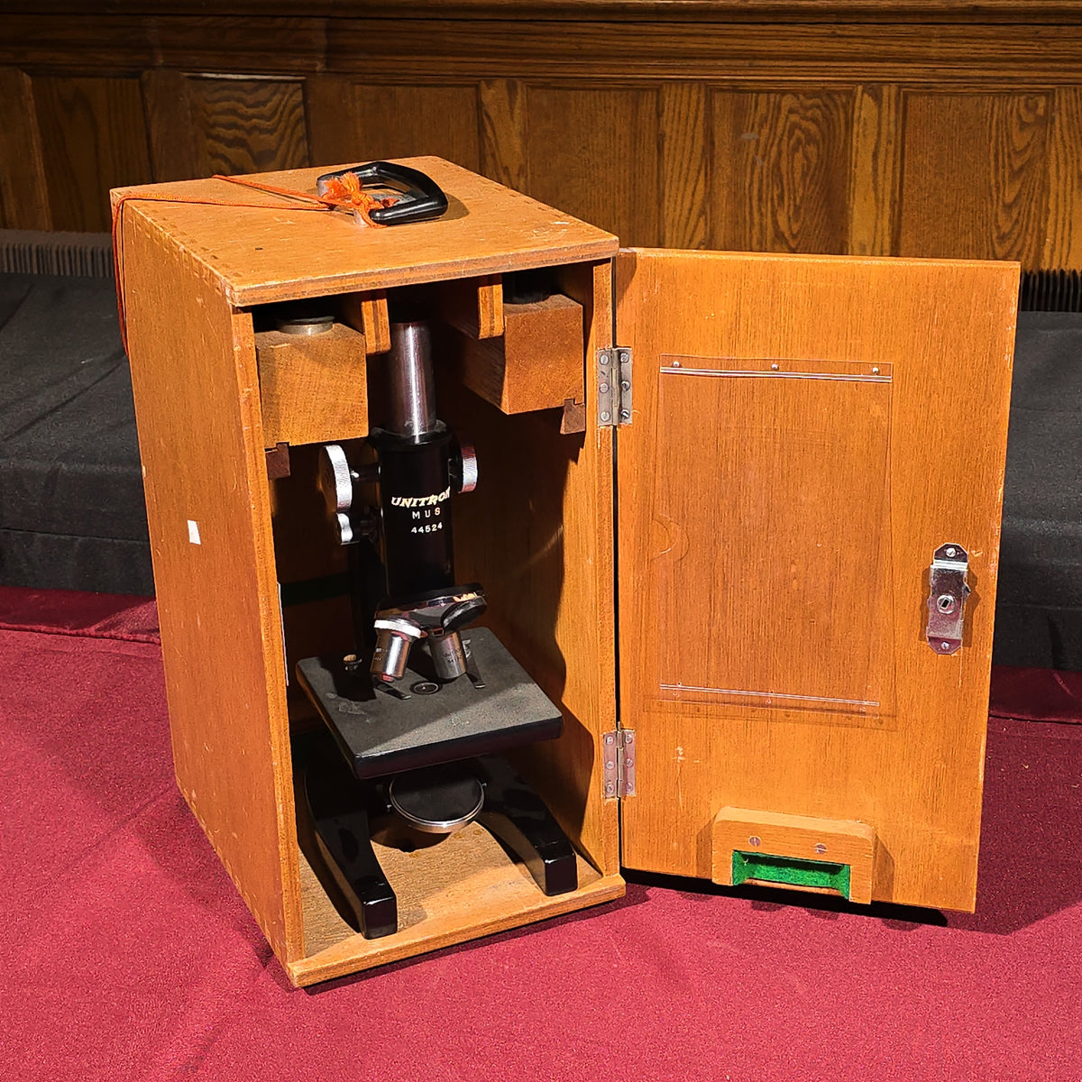 Vintage Unitron MUS Monocular Microscope No. 44524 in Wooden Carrying Case