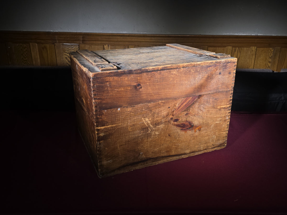Vintage Tudor House Coffee Wooden Advertising Crate with Lid