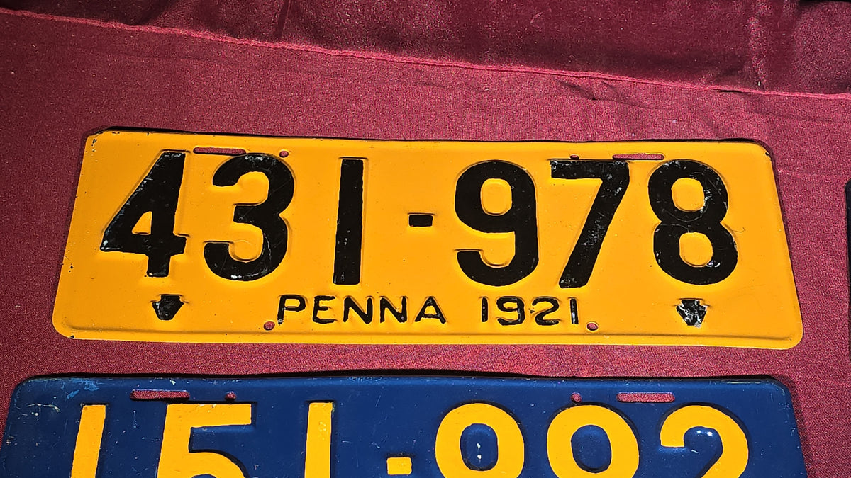 Grouping of Five Antique 1920s Pennsylvania License Plates, 1921 through 1927