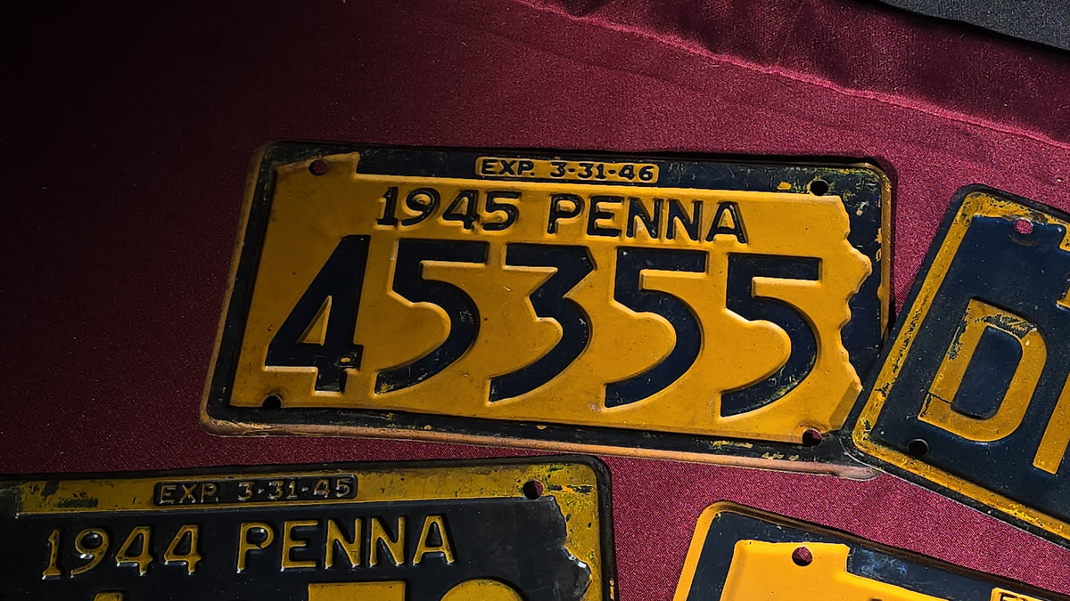 Grouping of 10 Antique 1940s Pennsylvania License Plates including a Matched Pair, 1940–1948