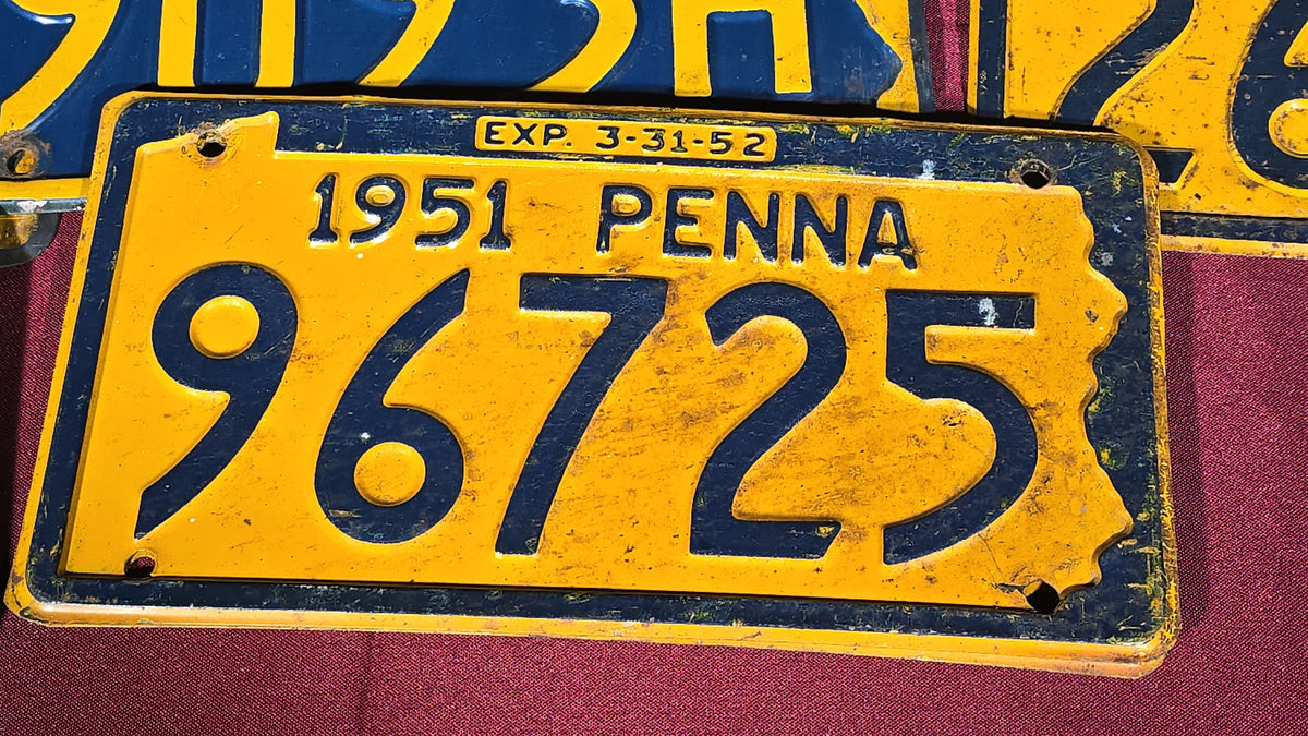 Grouping of 18 Vintage 1950s Pennsylvania License Plates