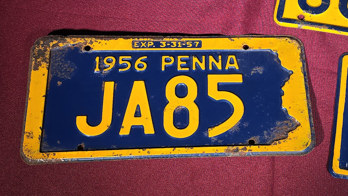 Grouping of 18 Vintage 1950s Pennsylvania License Plates