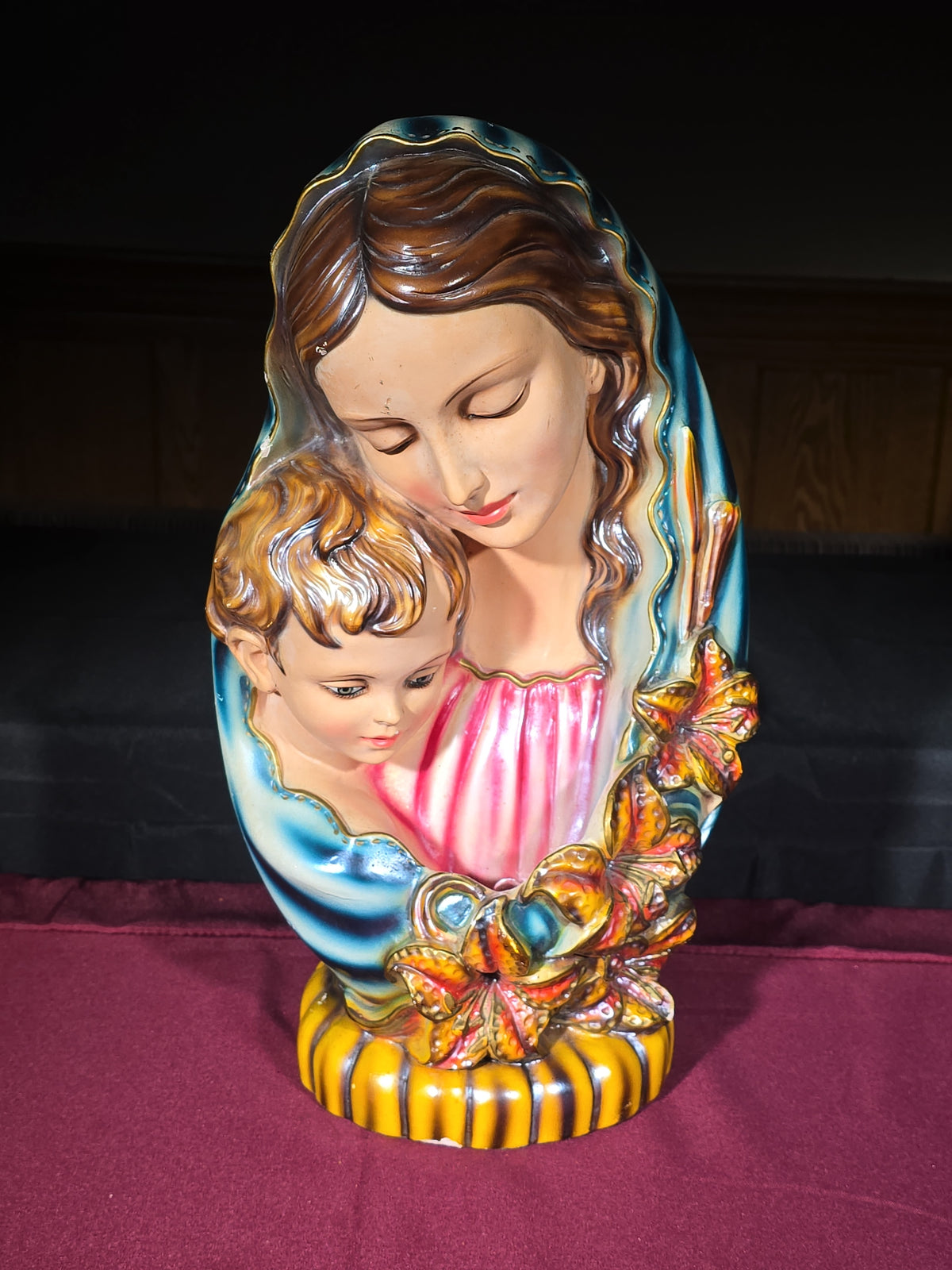 Vintage Chalkware Madonna and Child Lamp, Manufactured by Columbia Statuary Inc., Made in Italy, 1966