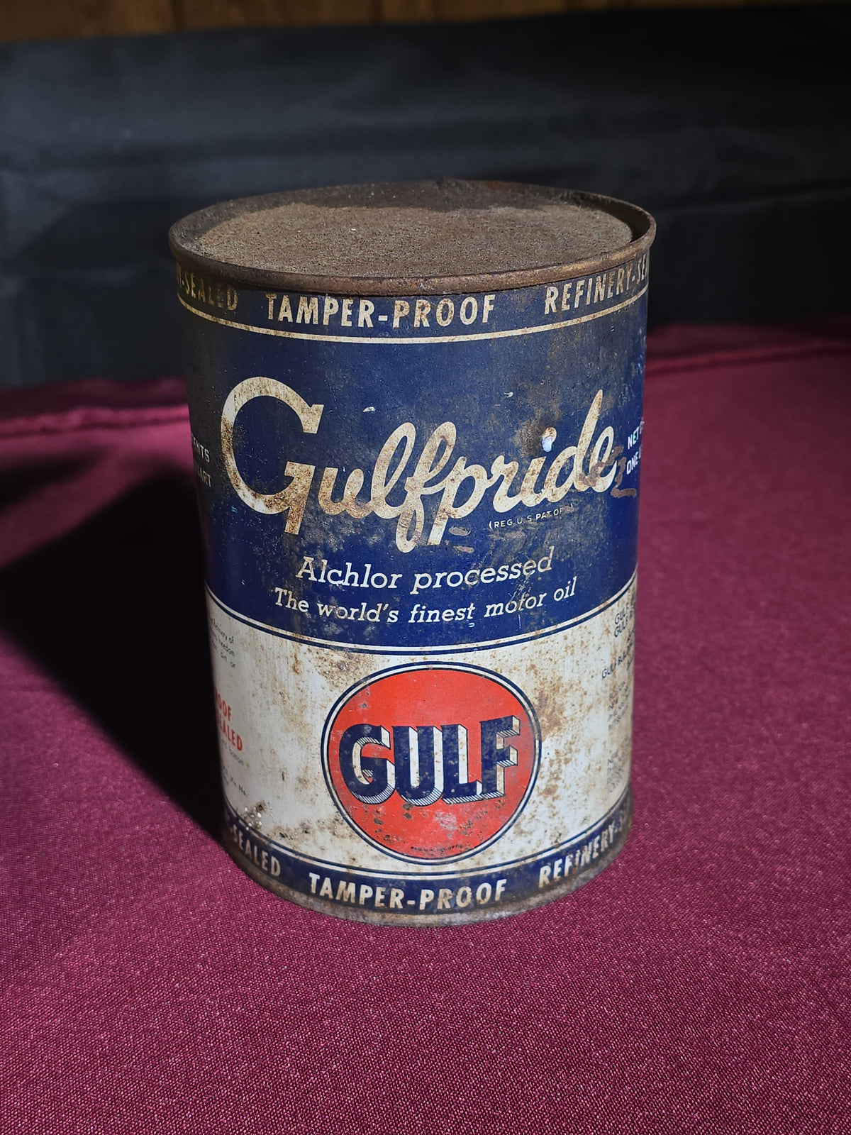 Grouping of 11 Antique and Vintage Automotive Advertising Cans and Accessories including Gulfpride, Sunoco, Mopar, Edison Mazda Lamps, and Master Oil Spouts