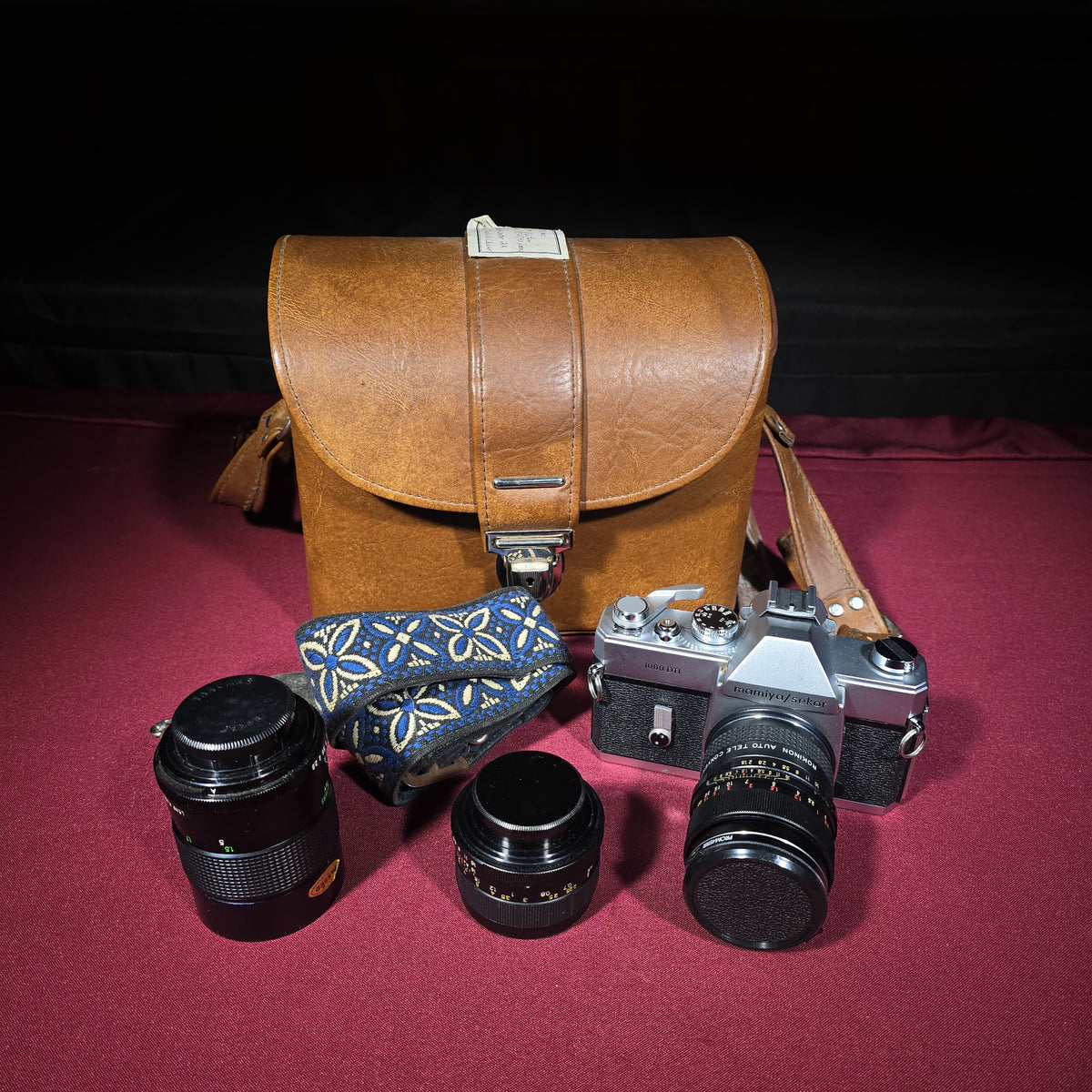 Vintage Mamiya/Sekor 1000 DTL 35mm SLR Camera with Lenses, Teleconverter, and Case