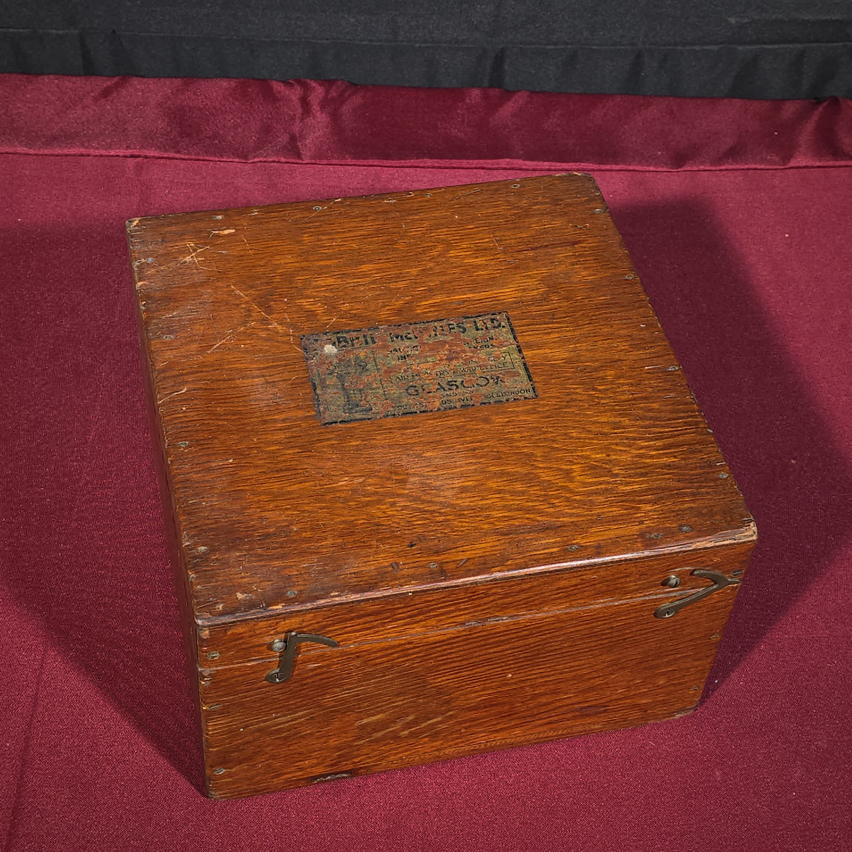 Vintage Dobbie-McInnes Azimuth Mirror No. 3551 in Oak Case with Brass Telescope and Manual, Manufactured by Dobbie McInnes Ltd., Glasgow