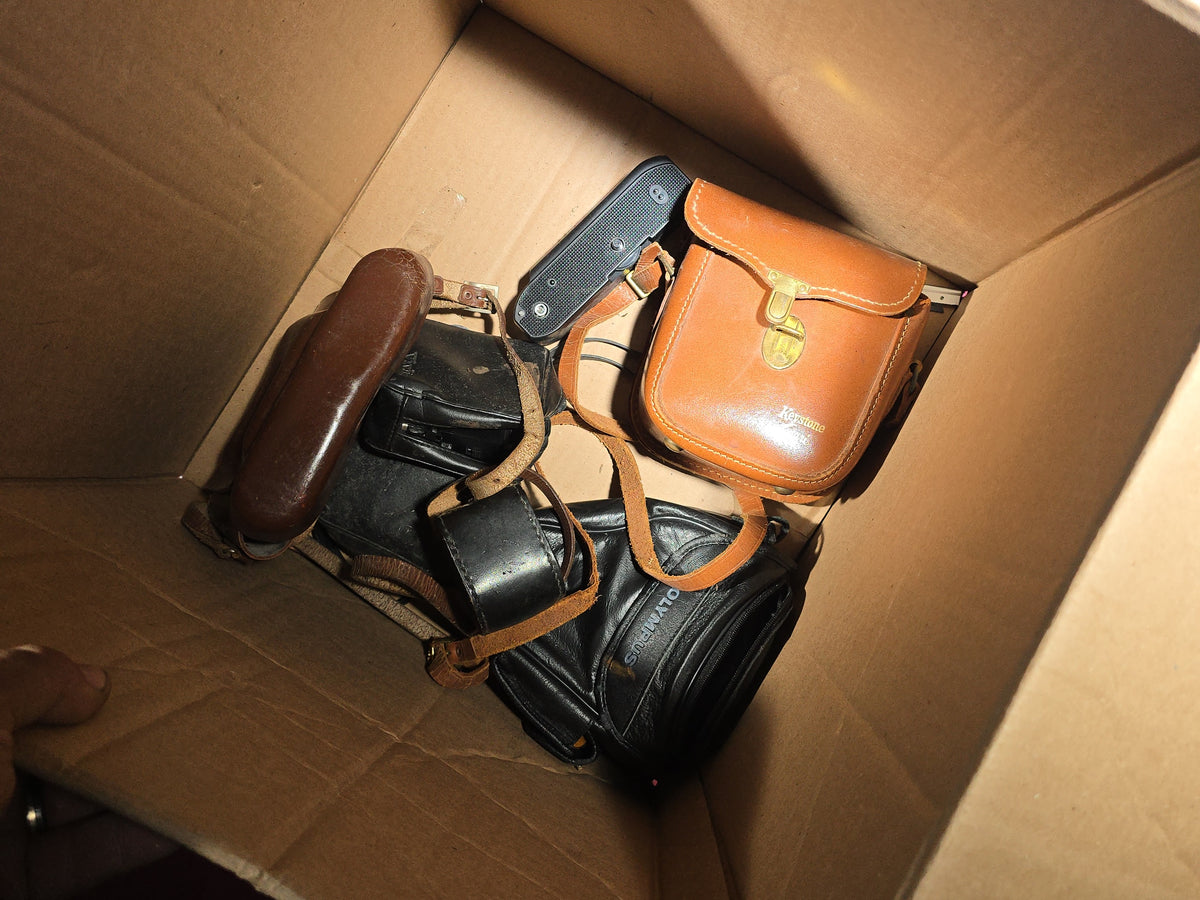 Grouping of Vintage and Antique Cameras, Lenses, and Accessories including Mamiya Universal, Mamiya Super 23, and Keystone Capri
