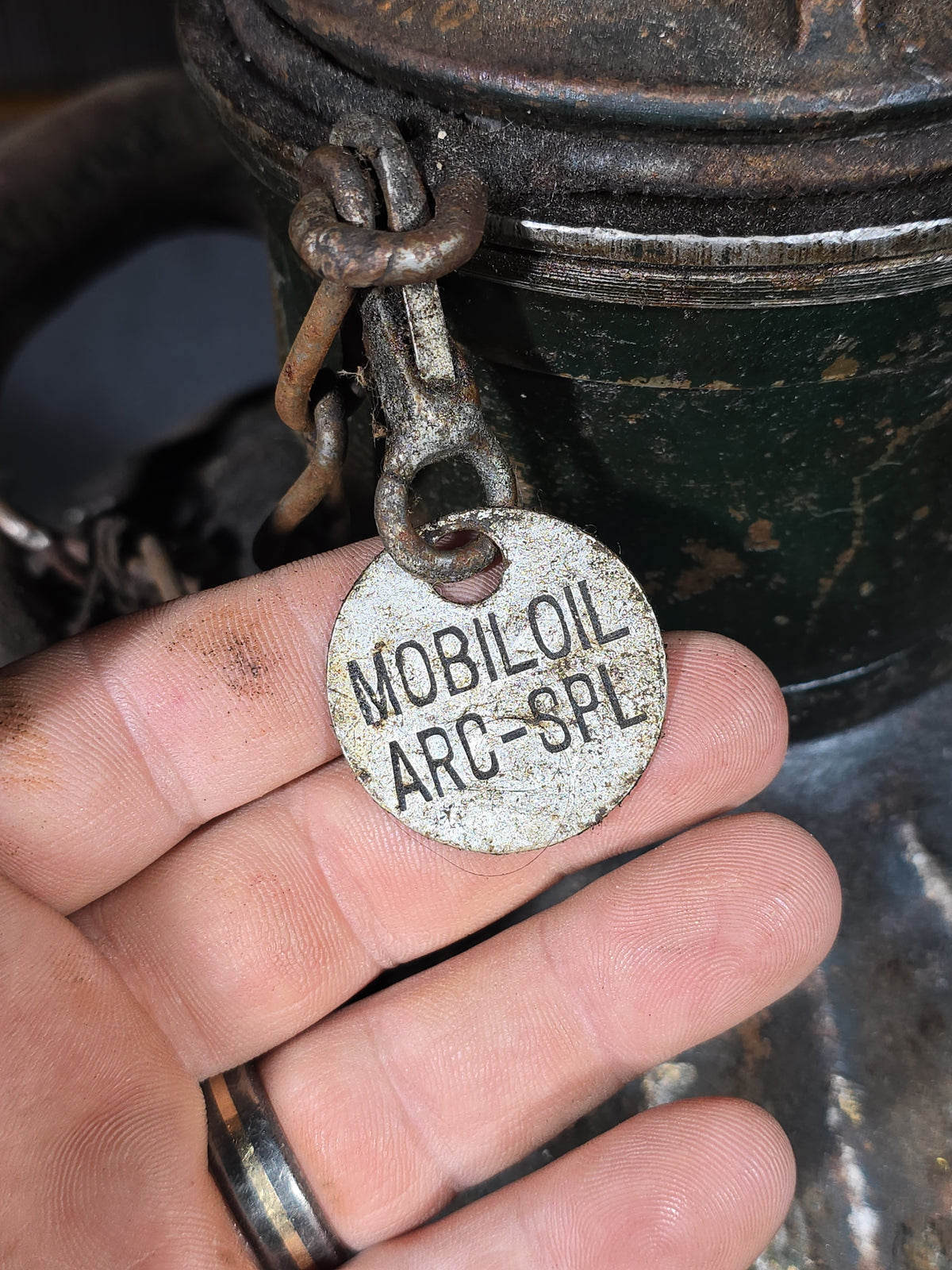 Antique Five-Gallon Oil Can with Mobiloil Tag, Manufactured by Davis Welding and Manufacturing Company, Cincinnati, Ohio