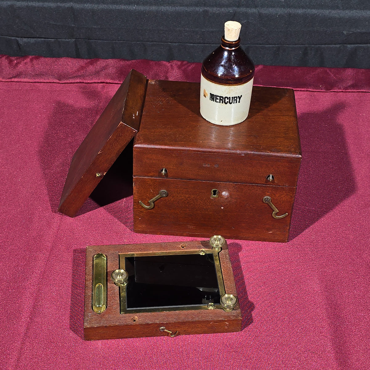 Antique Artificial Horizon Instrument in Mahogany Case with Mercury Bottle in Fitted Wooden Carrying Box
