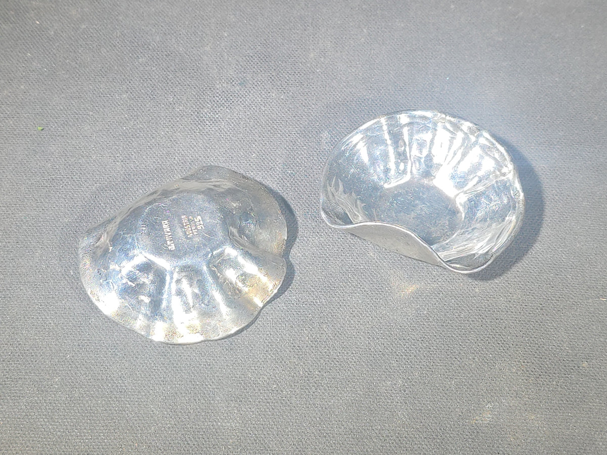 Pair of Sterling Silver Miniature Dishes, Marked J. Tavara, Industria Peruana, 925
