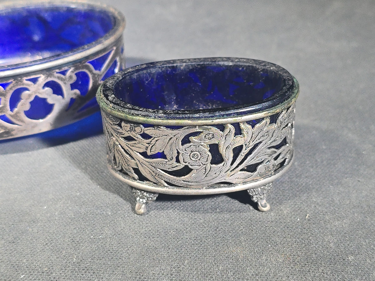 Pair of Antique Sterling Silver Open Salt Cellars with Cobalt Blue Glass Liners and Pierced Baskets, Retailed by A. Stowell & Co. Inc., Monogrammed
