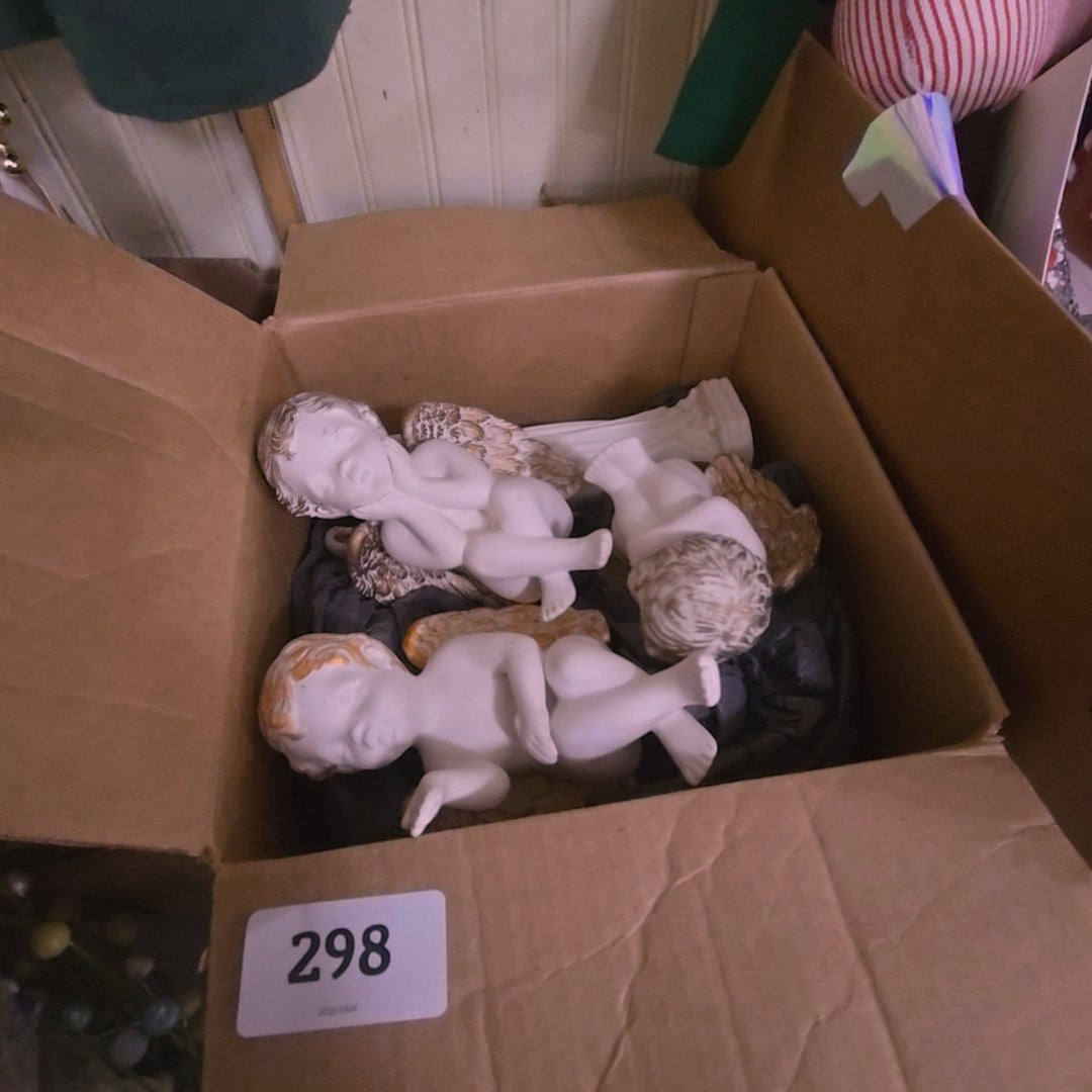 box lot of miscellaneous Christmas angels