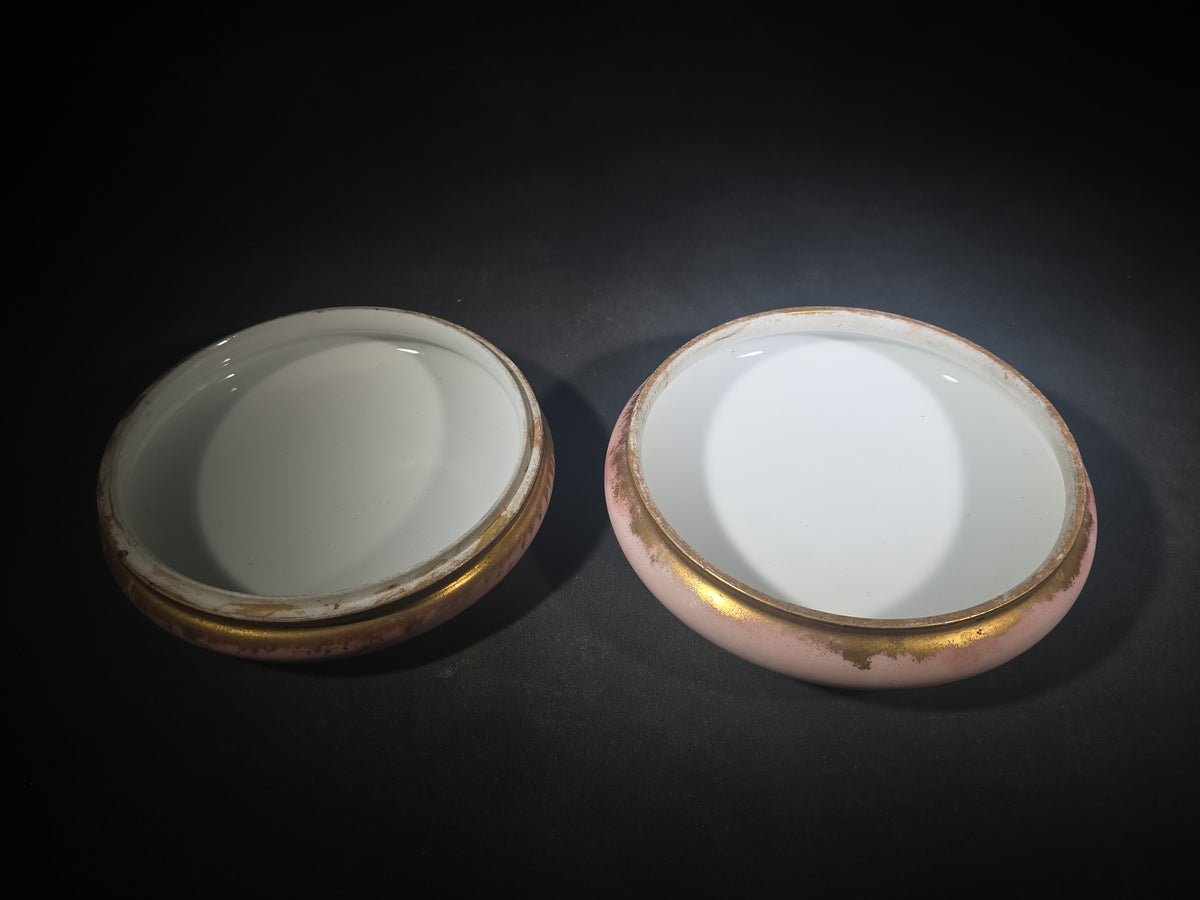 Antique Hand-Painted T&V France Porcelain Covered Dresser Box with Pansies and Gilt Scrollwork, Note Chip on Rim