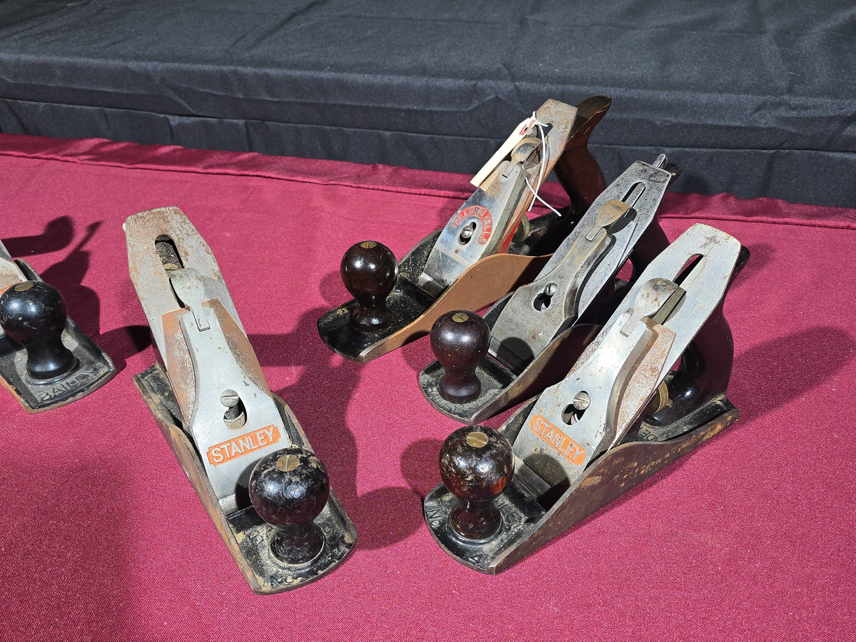 Grouping of Eight Vintage Hand Planes including Stanley No. 5-1/2, No. 5-1/4, No. 5, No. 4, No. 2, and Millers Falls