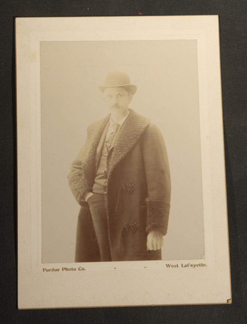 Grouping of 30+ Antique Cabinet Card Photographs of Men, Women, Children, and Families Including Photographers from Oberlin, Ohio, Youngstown, Ohio, West Lafayette, Indiana, Kalamazoo, Michigan, and Detroit, Michigan