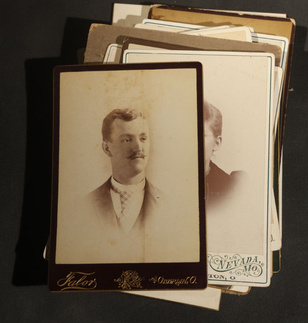 Grouping of 30+ Antique Cabinet Card Photographs of Men, Women, Children, and Families Including Photographers from Oberlin, Ohio, Youngstown, Ohio, West Lafayette, Indiana, Kalamazoo, Michigan, and Detroit, Michigan
