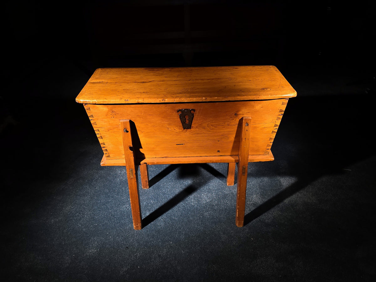 Antique Pine Dovetailed Dough Box on Stand with Iron Escutcheon
