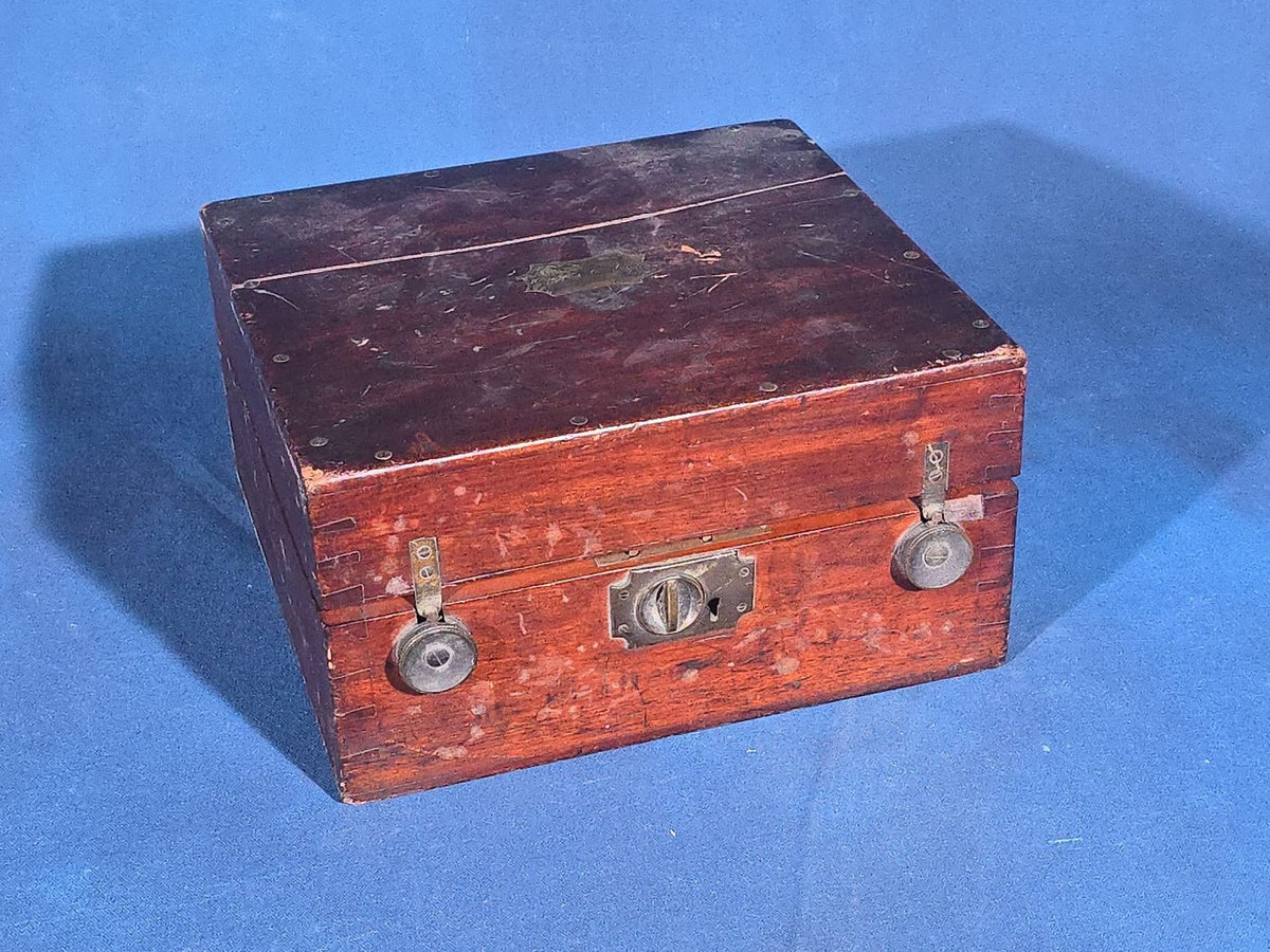 Antique Maritime Sextant No. 5706, Manufactured by Heath & Co. Ltd., Crayford, London, Engraved "Humphrey Matthews. R.N.," in Mahogany Case with 1916 National Physical Laboratory Certificate