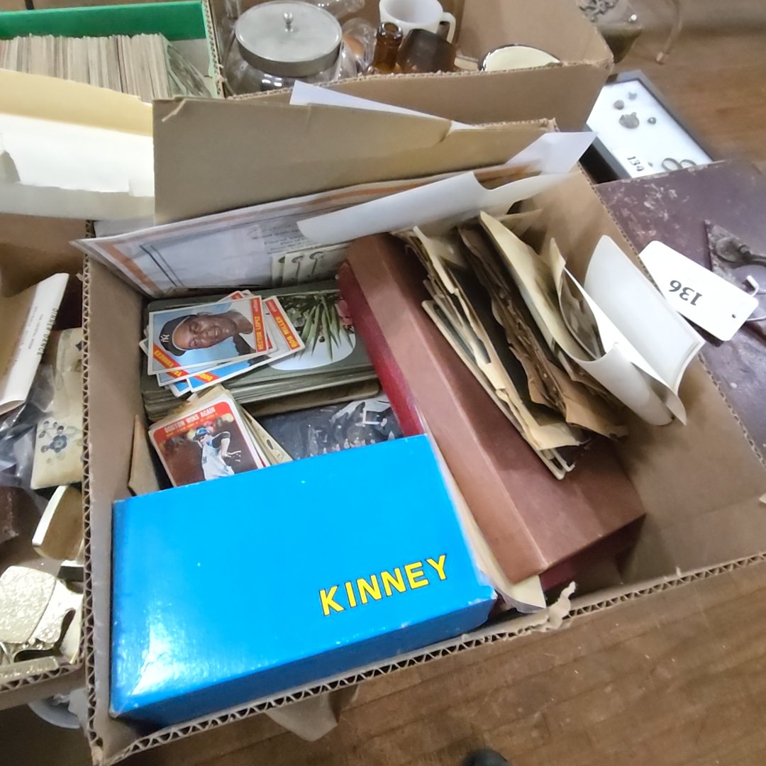 Misc ephemera including baseball cards