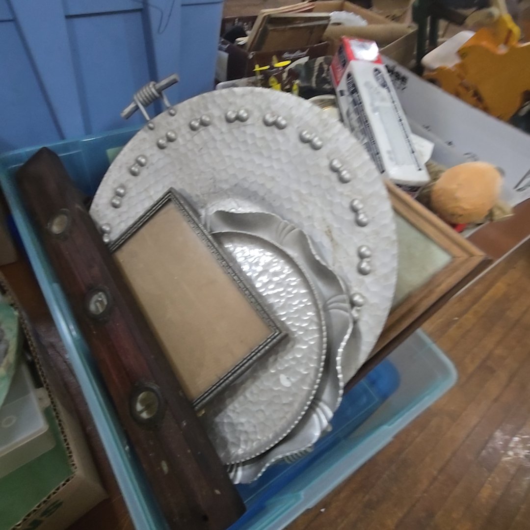box lot with aluminum trays, frames, and level