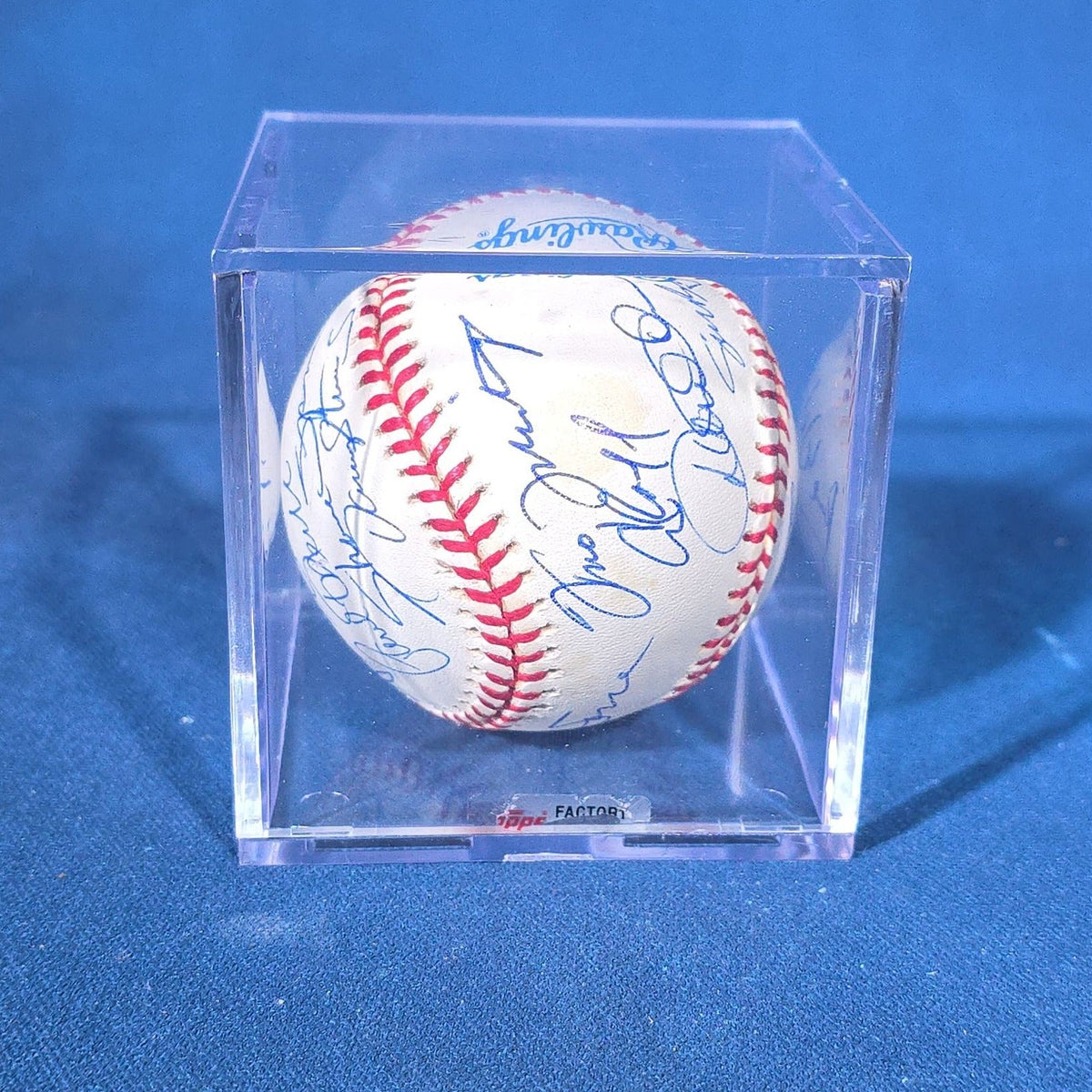 Vintage 1999 New York Yankees Team-Signed Rawlings Official American League Baseball with A & S Sports Certificate of Authenticity