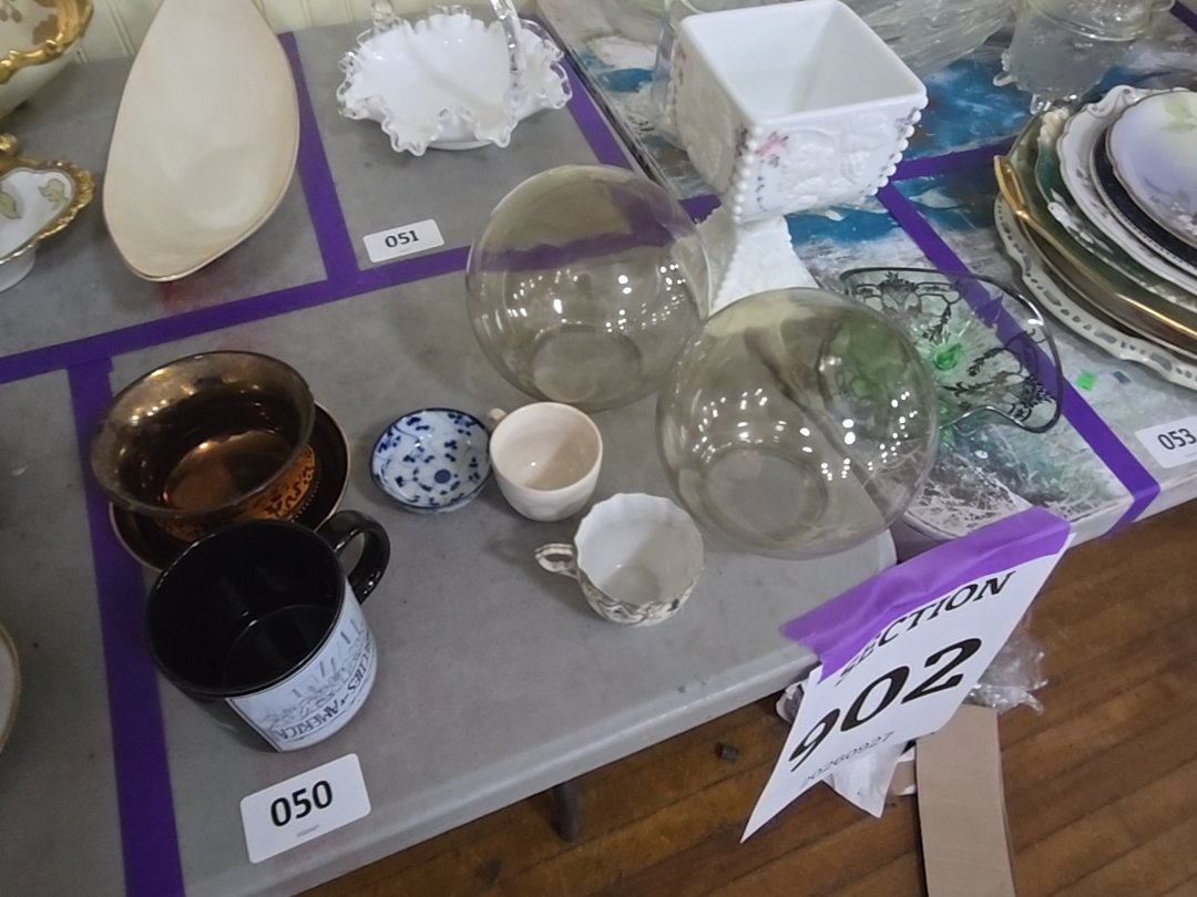 miscellaneous grouping of Ceramics and glassware