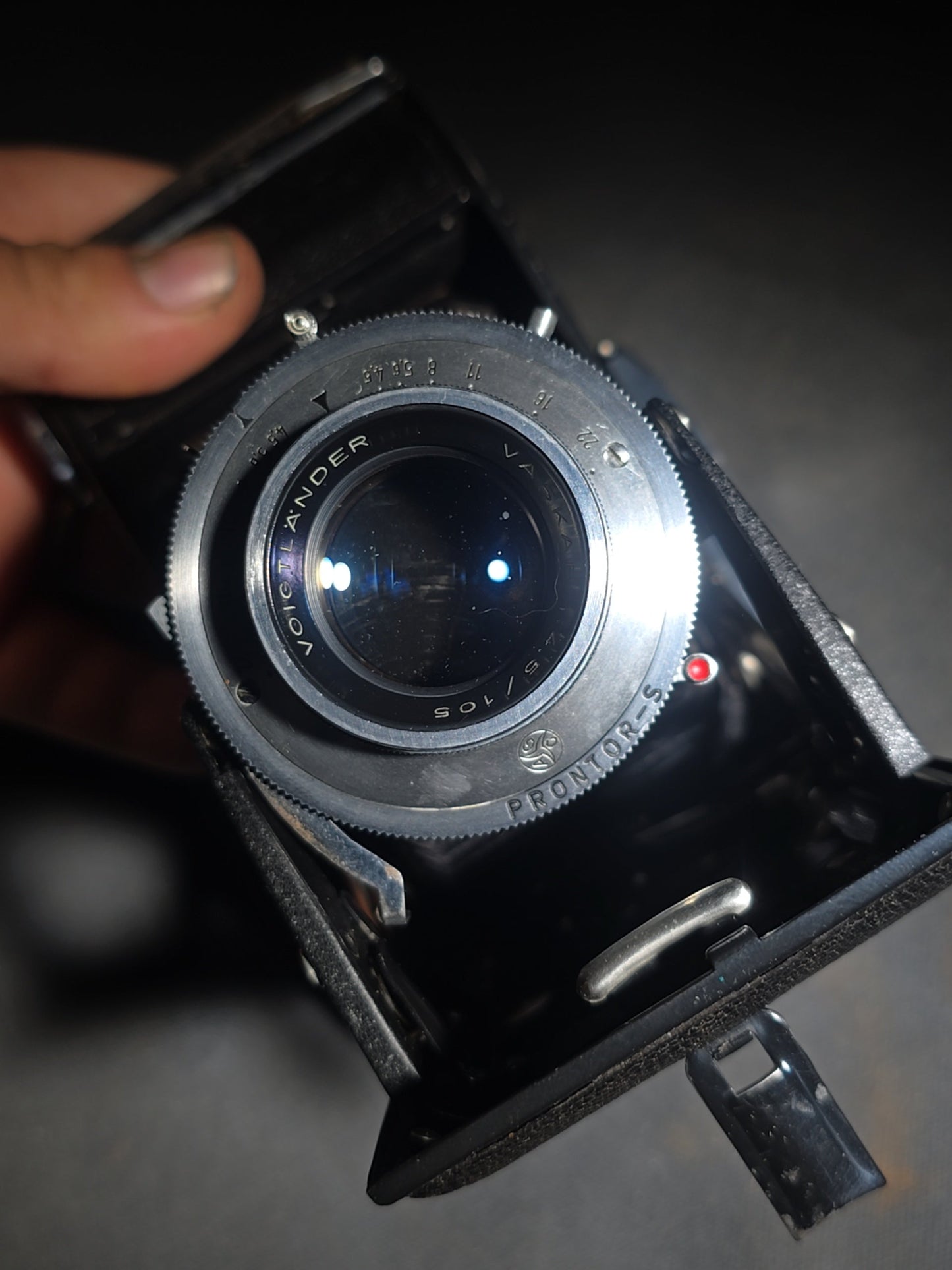 Vintage Voigtlander Folding Camera with Vaskar 1:4.5/105 Lens and Prontor-S Shutter