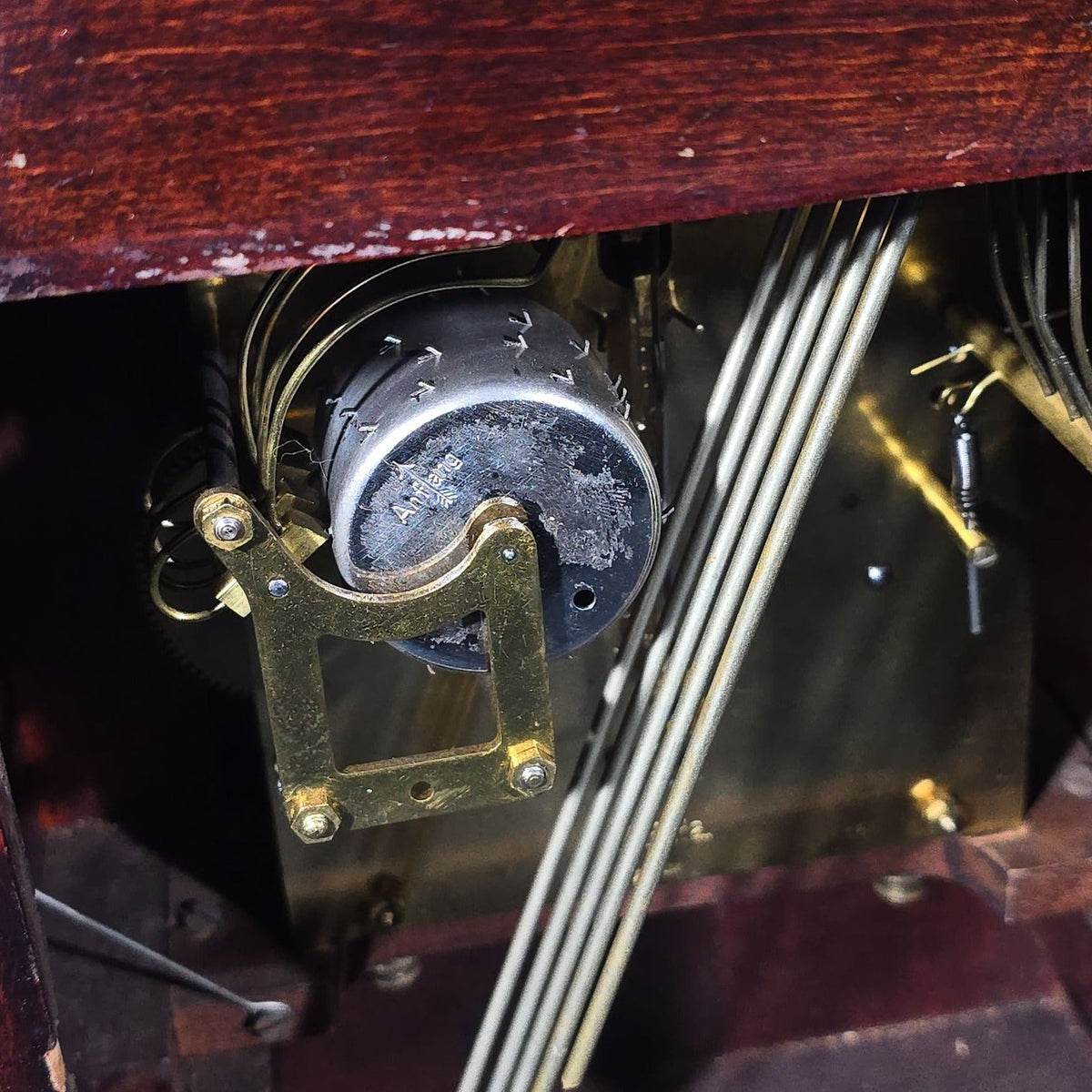 Antique German Mahogany Beehive Mantel Clock with Chime, Manufactured by Junghans, with Key and Pendulum