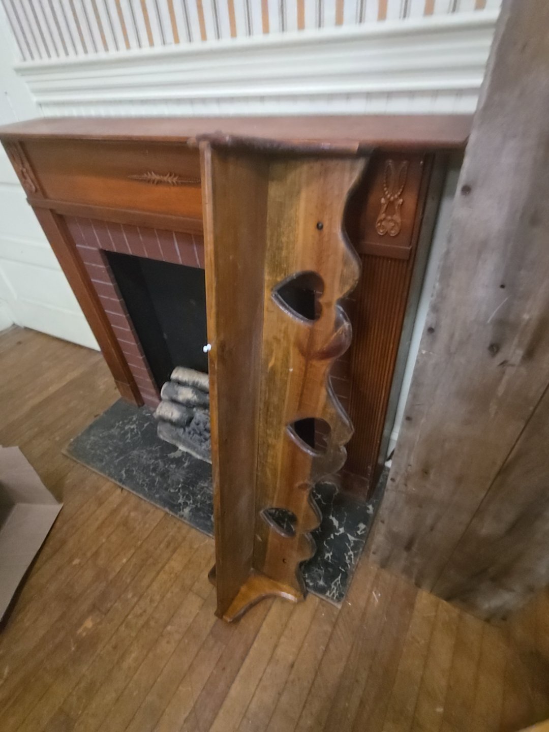 vintage wooden heart Shelf