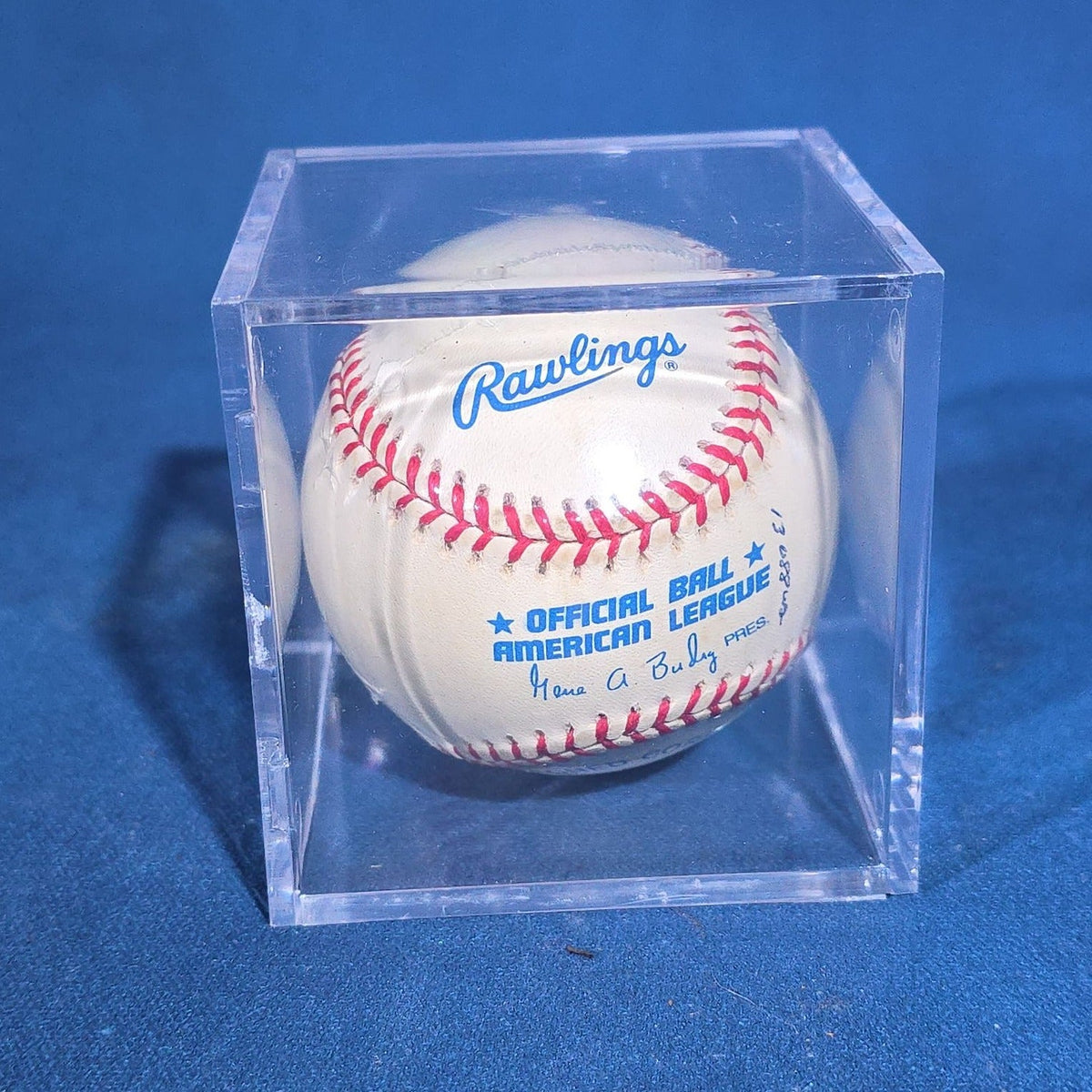 Vintage Joe DiMaggio #5 Signed Rawlings Official American League Baseball in Acrylic Display Cube