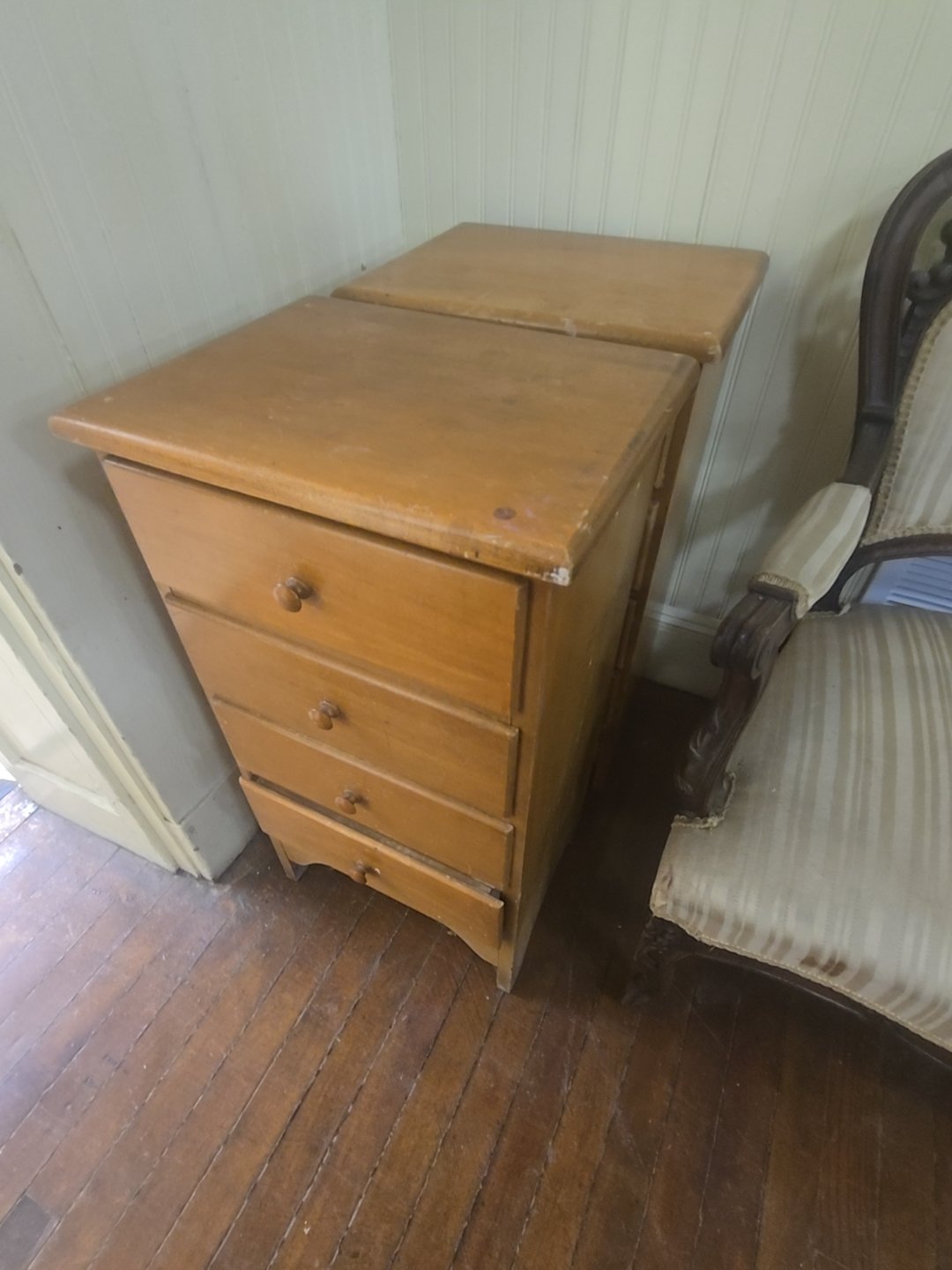 Pair modern end tables