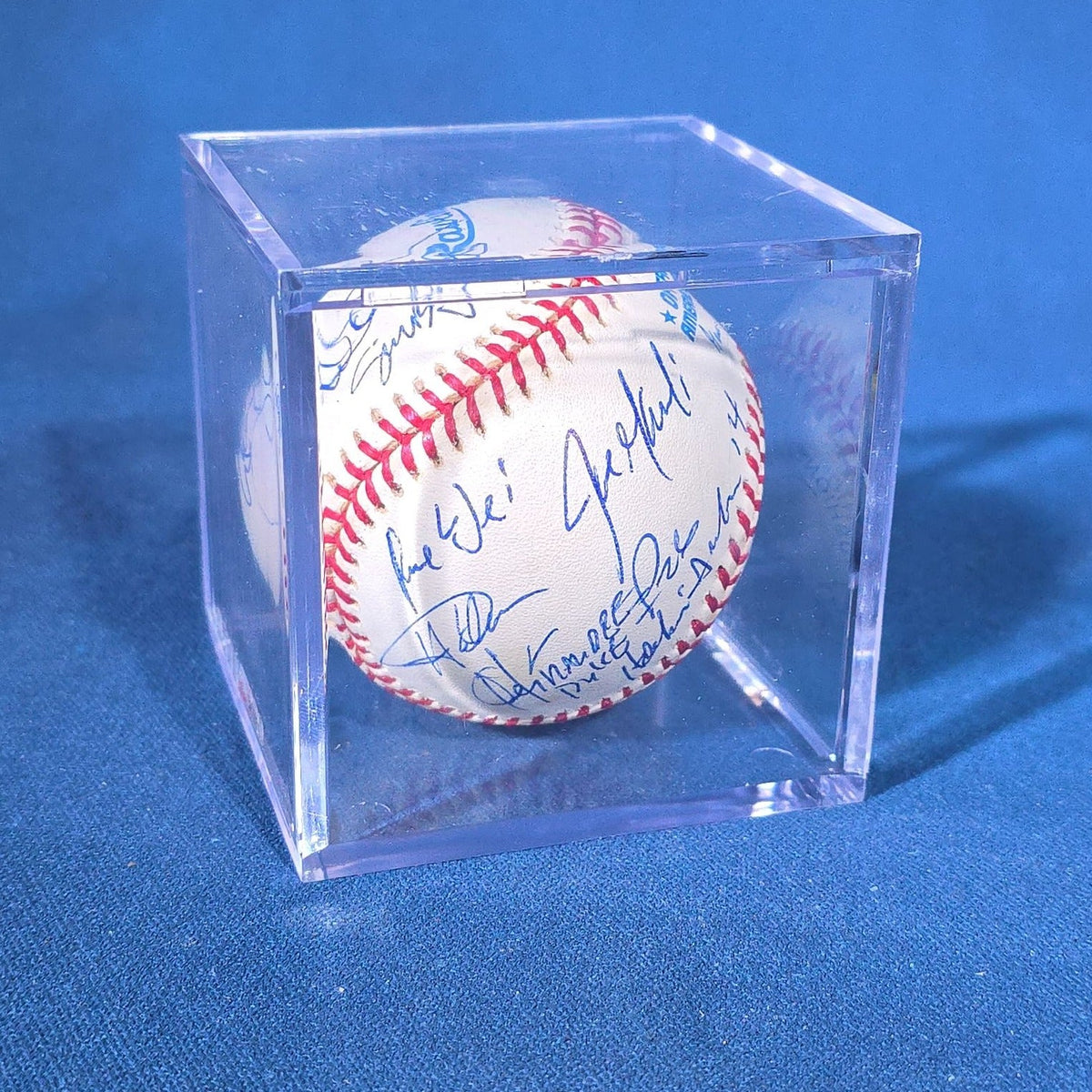 Vintage 1999 New York Yankees Team-Signed Rawlings Official American League Baseball with A & S Sports Certificate of Authenticity