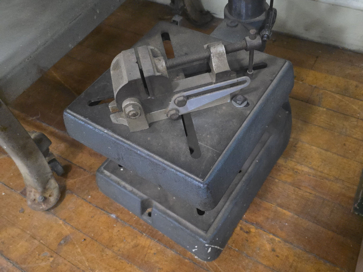 vintage Sears Craftsman drill press with Vice