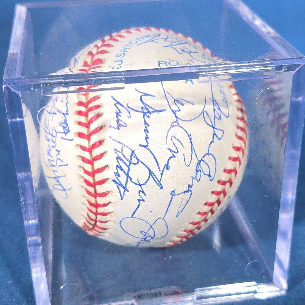 Vintage 1999 New York Yankees Team-Signed Rawlings Official American League Baseball with A & S Sports Certificate of Authenticity