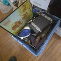 Lot 051 - Box Lot of Modern Home Decor